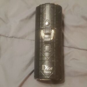Dior beauty brush holder